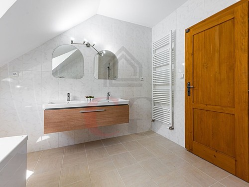 Prodaný dům 380 m², pozemek 1313 m²