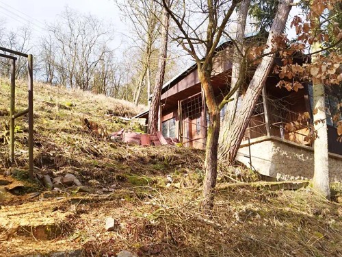 Prodaná chata 38 m², pozemek 598 m²