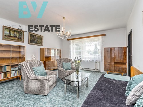 Prodaný dům 300 m², pozemek 665 m²