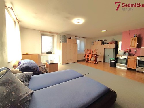 Prodaná zemědělská usedlost 340 m², pozemek 3116 m²