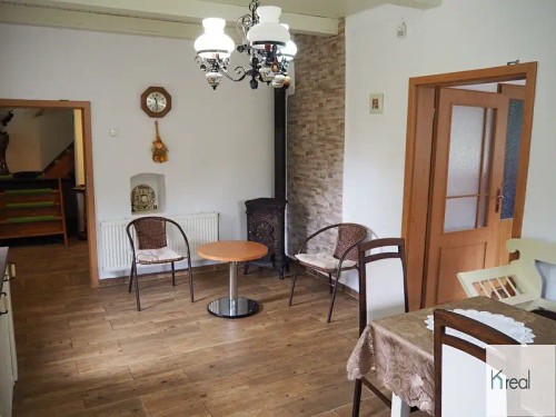 Prodej domu 331 m², pozemek 3731 m²