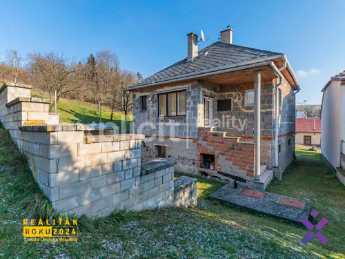 Prodaný dům 75 m², pozemek 981 m²