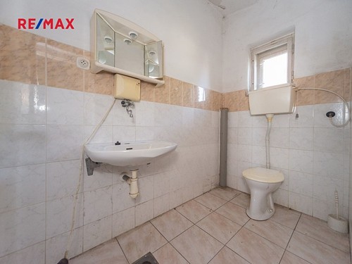 Prodaný dům 358 m², pozemek 1200 m²