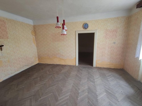 Prodaný dům 100 m², pozemek 940 m²