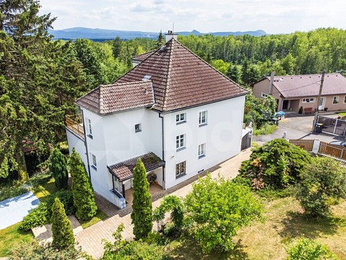 Prodaný dům 280 m², pozemek 1926 m²