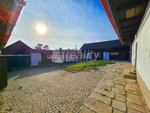 Prodaná zemědělská usedlost 200 m², pozemek 1438 m²