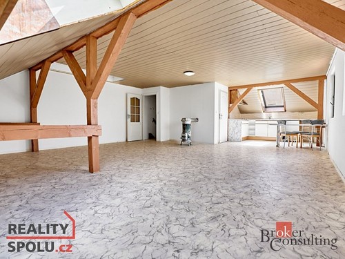 Prodaný dům 200 m², pozemek 1092 m²