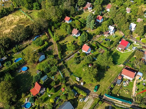 Prodaná chata 40 m², pozemek 494 m²