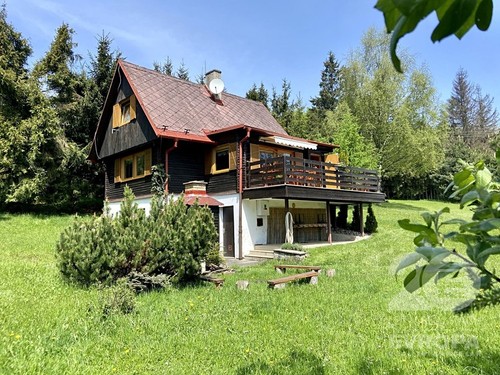 Prodaná chata 141 m², pozemek 912 m²
