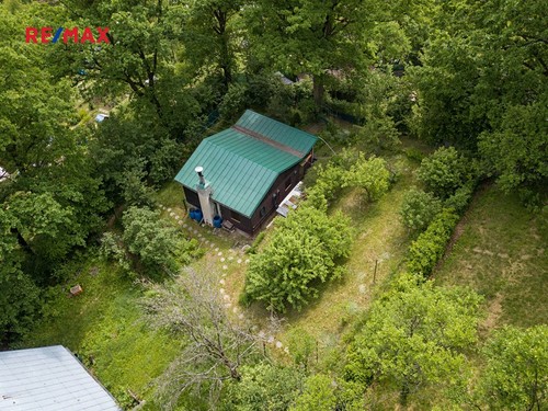 Prodaná chata 52 m², pozemek 381 m²