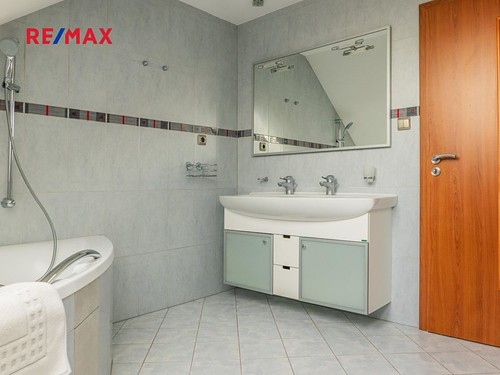 Prodaný dům 408 m², pozemek 1126 m²