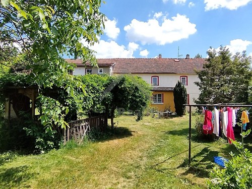 Prodaný dům 300 m², pozemek 2011 m²