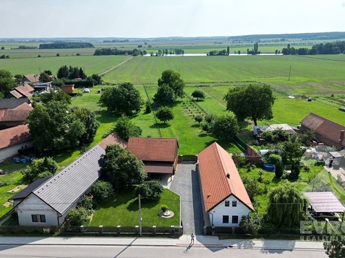 Prodaný dům 380 m², pozemek 3809 m²