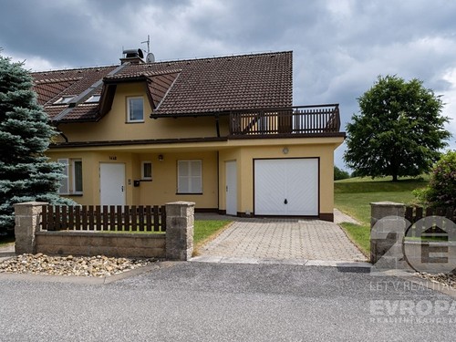 Prodaný dům 198 m², pozemek 1935 m²