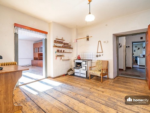 Prodaná chalupa 192 m², pozemek 2705 m²