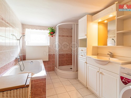 Prodaný dům 160 m², pozemek 800 m²