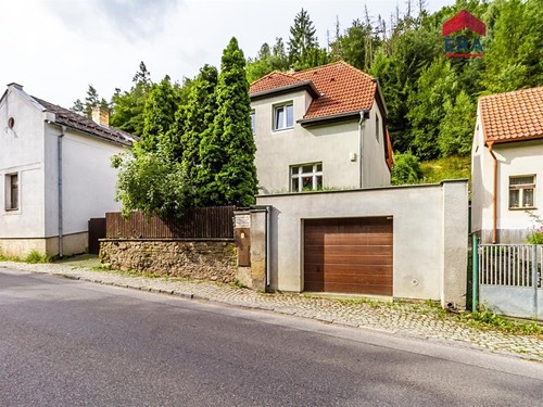 Prodaný dům 220 m², pozemek 958 m²