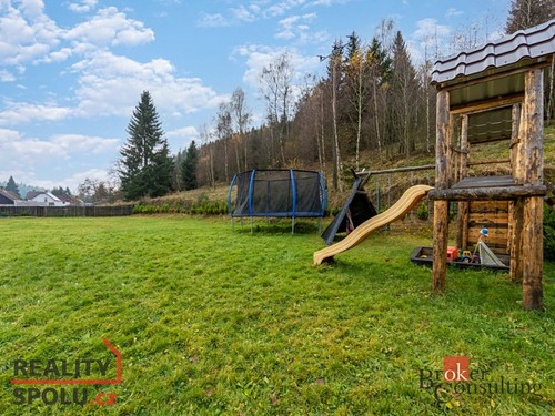 Prodaný dům 350 m², pozemek 440 m²