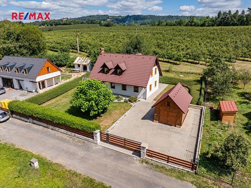 Prodaná chalupa 189 m², pozemek 897 m²