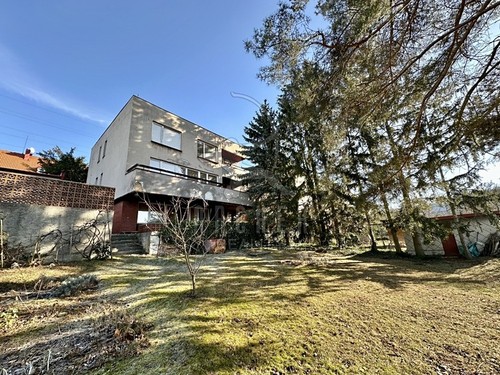 Prodaný dům 377 m², pozemek 874 m²