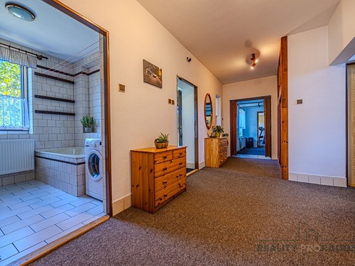 Prodaný dům 350 m², pozemek 1622 m²
