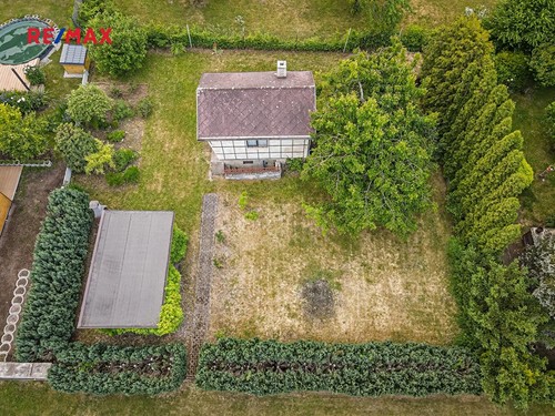 Prodaná chata 24 m², pozemek 384 m²