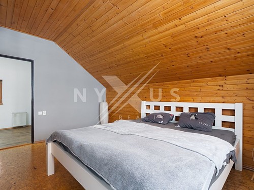 Prodaný dům 202 m², pozemek 2398 m²