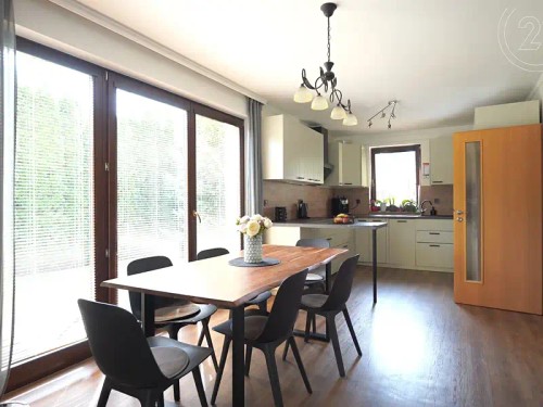 Prodaný dům 219 m², pozemek 737 m²