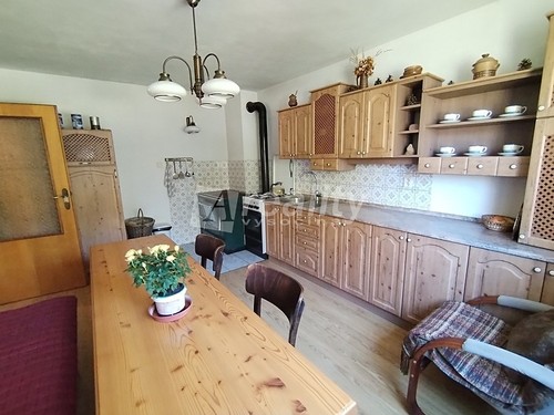 Prodaná chalupa 275 m², pozemek 1353 m²