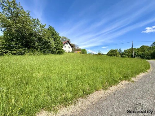 Prodej stavebního pozemku 1500 m²