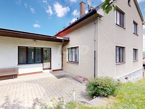 Prodaný dům 366 m², pozemek 955 m²