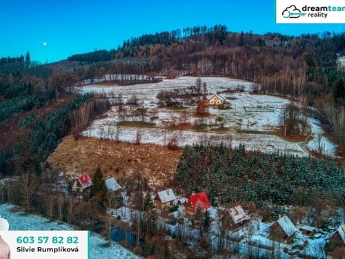 Prodaná chata 100 m², pozemek 422 m²
