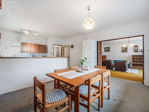 Prodaná  chata 220 m², pozemek 966 m²