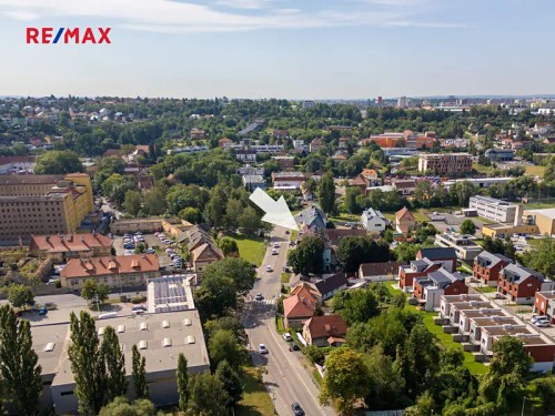 Prodej domu 560 m², pozemek 671 m²