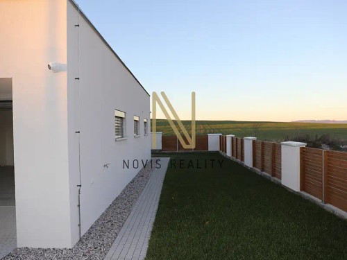 Prodej domu 233 m², pozemek 734 m²