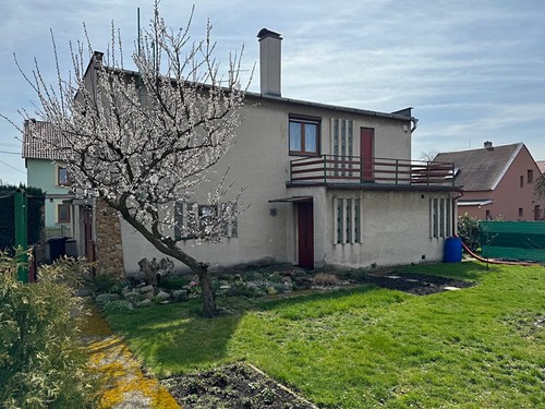 Prodaný dům 230 m², pozemek 612 m²