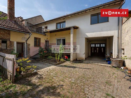 Prodaný dům 260 m², pozemek 1601 m²