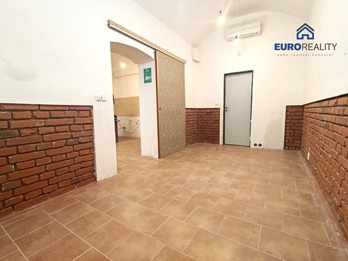 Prodaný atypický byt 110 m²