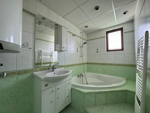 Prodaný dům 230 m², pozemek 612 m²