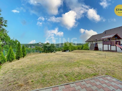 Prodaný dům 270 m², pozemek 1700 m²