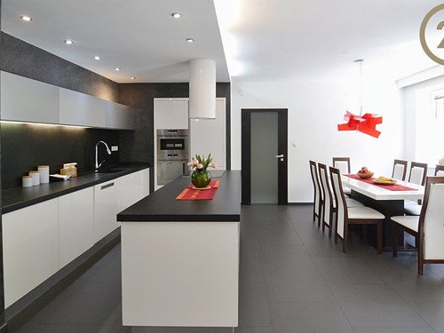 Prodaný dům 290 m², pozemek 444 m²