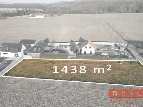 Prodej stavebního pozemku 1438 m²