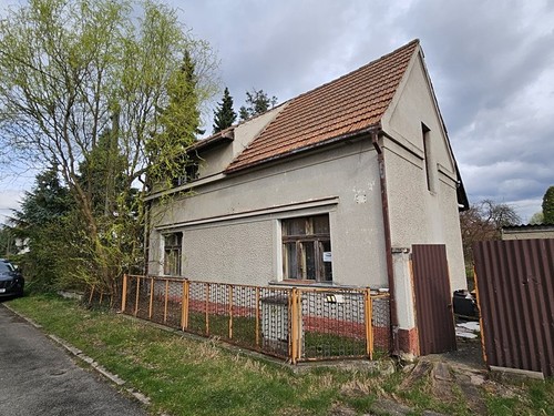Prodaný dům 100 m², pozemek 469 m²