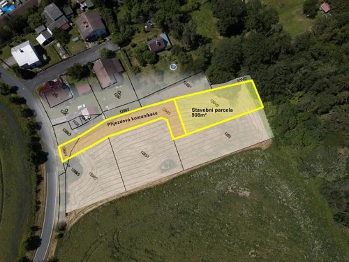 Prodej stavebního pozemku 908 m²