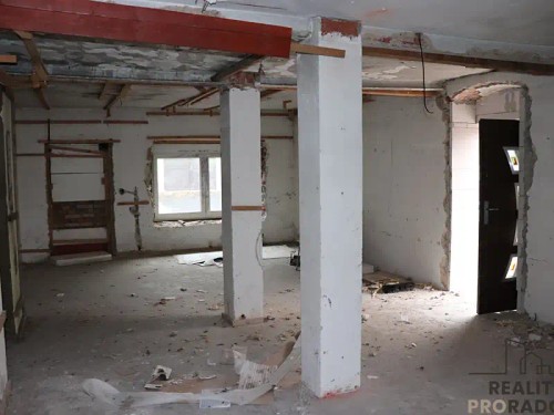 Prodej domu 549 m², pozemek 598 m²