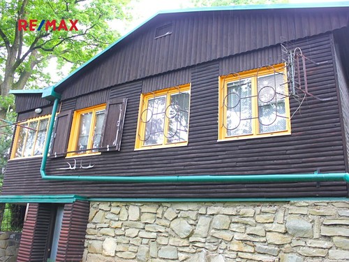 Prodaná chata 52 m², pozemek 381 m²