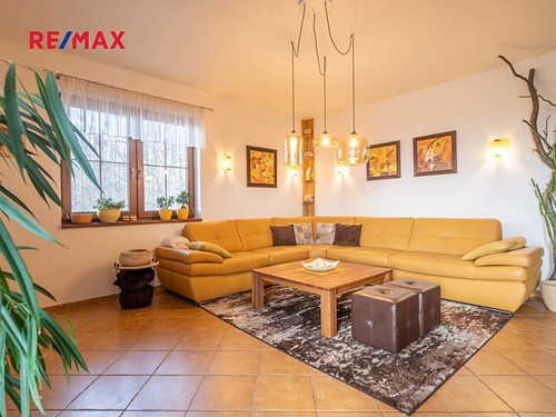 Prodaný dům 195 m², pozemek 848 m²