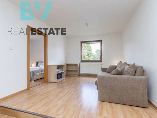 Prodaný dům 345 m², pozemek 1944 m²