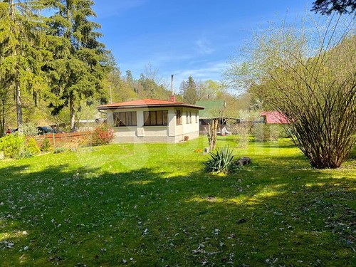 Prodaná chata 62 m², pozemek 1817 m²