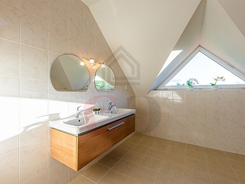 Prodaný dům 380 m², pozemek 1313 m²